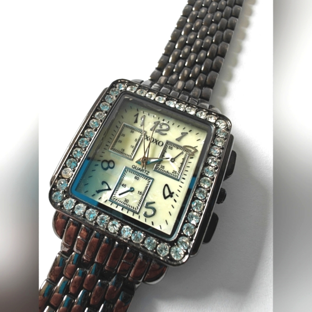 XOXO XO5334 Women's Watch Accutime Watch Corp Japan